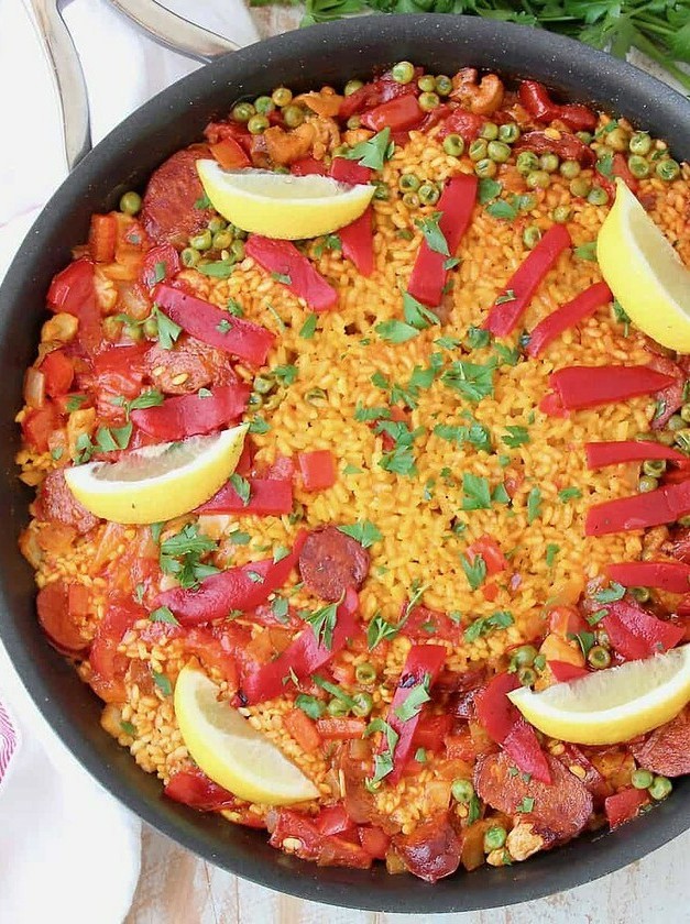 Spanish Chorizo Chicken Paella Recipe