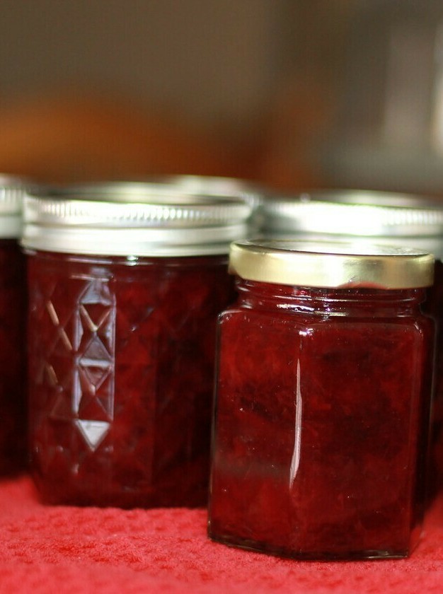 Sweet & Tangy Plum Conserve Recipe