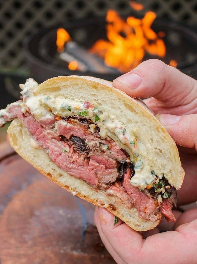 Steak Sandwich with Spicy Chimichurri