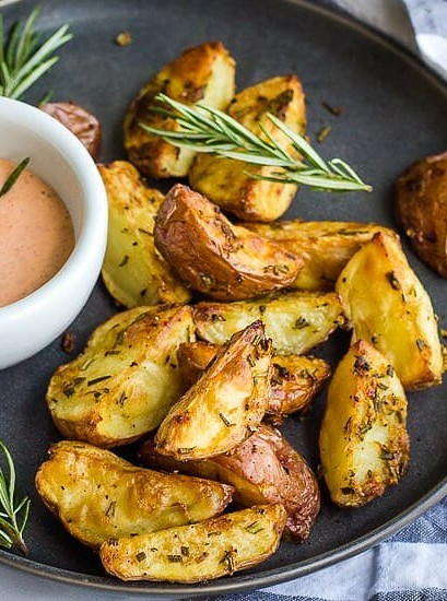 Rosemary Roasted Potatoes Delight