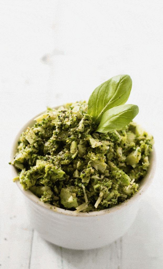 Tahini Garlic Tofu & Broccoli Bowl