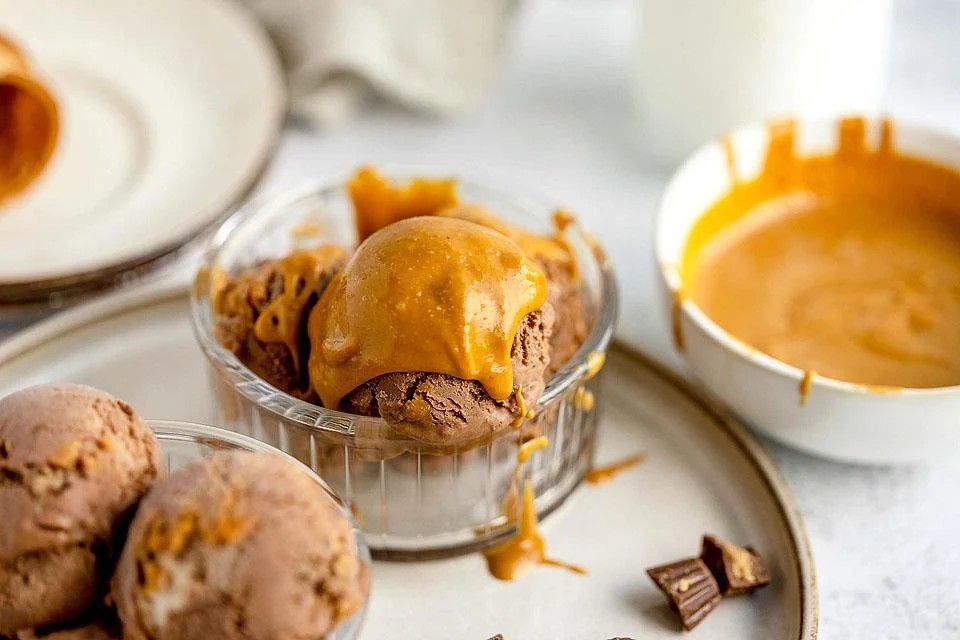 Easy No-Churn Chocolate PB Cup Delight