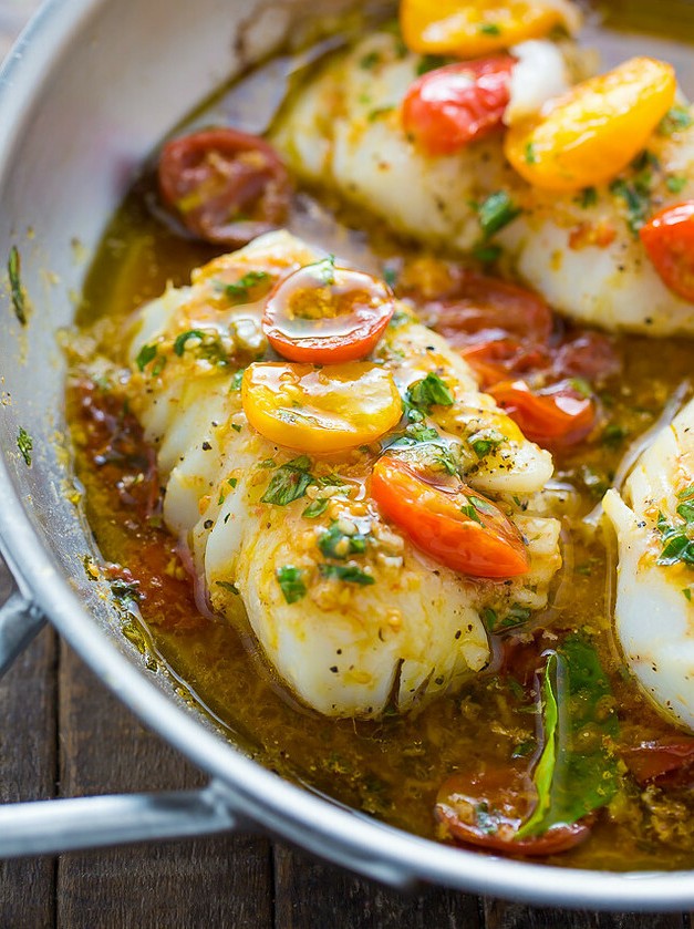 Cod in Tomato Basil White Wine Sauce