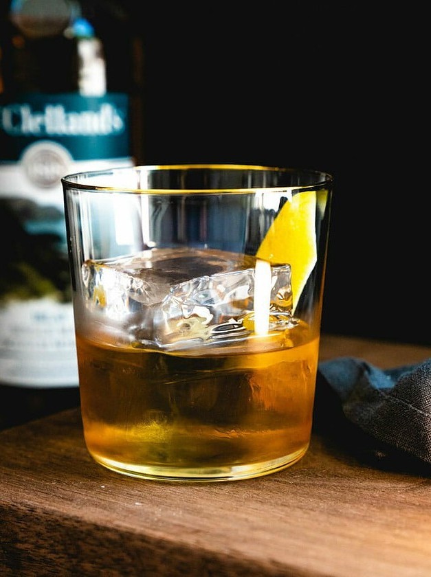 Scotch Meets Amaretto: The Perfect Blend