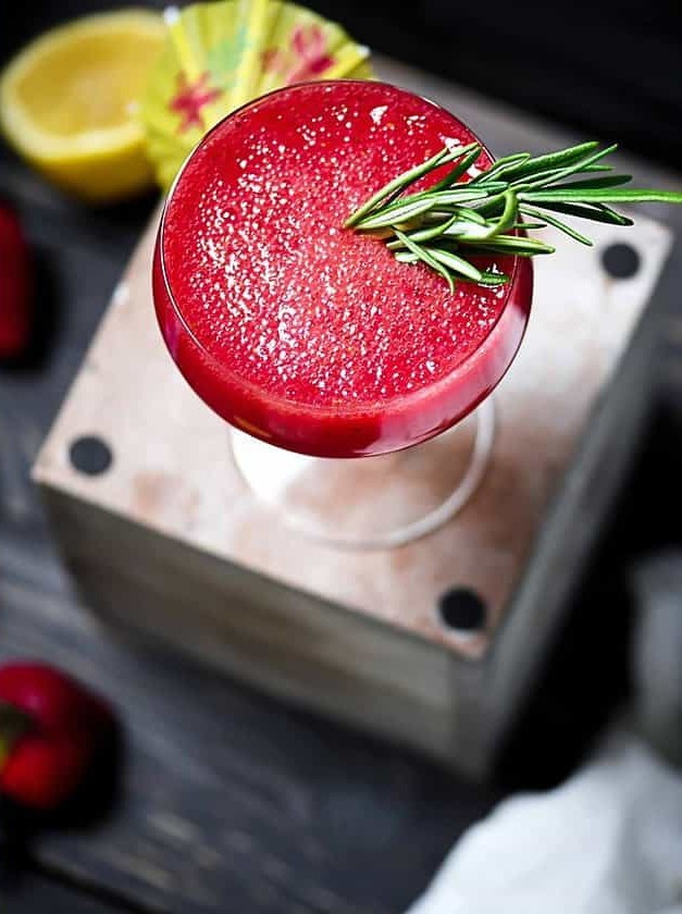 Keto Strawberry Rum Fizz