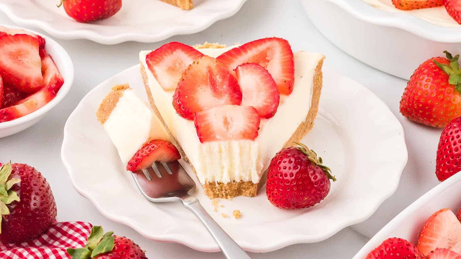 Strawberry Cream Pie without the Bake