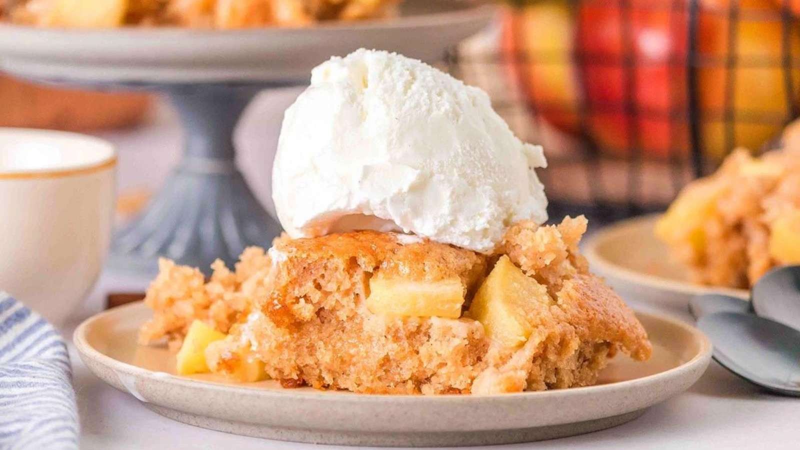 Easy Apple Cobbler with Bisquick Crust