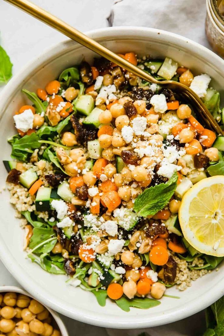 Garlic and Herb Carrots: A Low-Sugar Twist