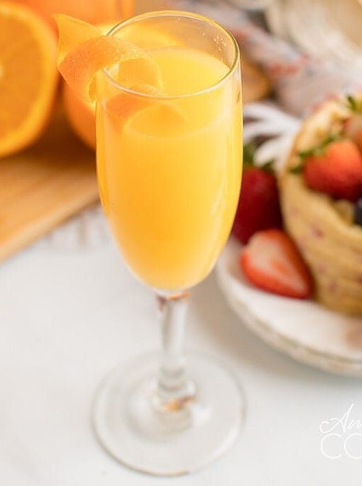 Orange Sparkler: Brunch in a Glass
