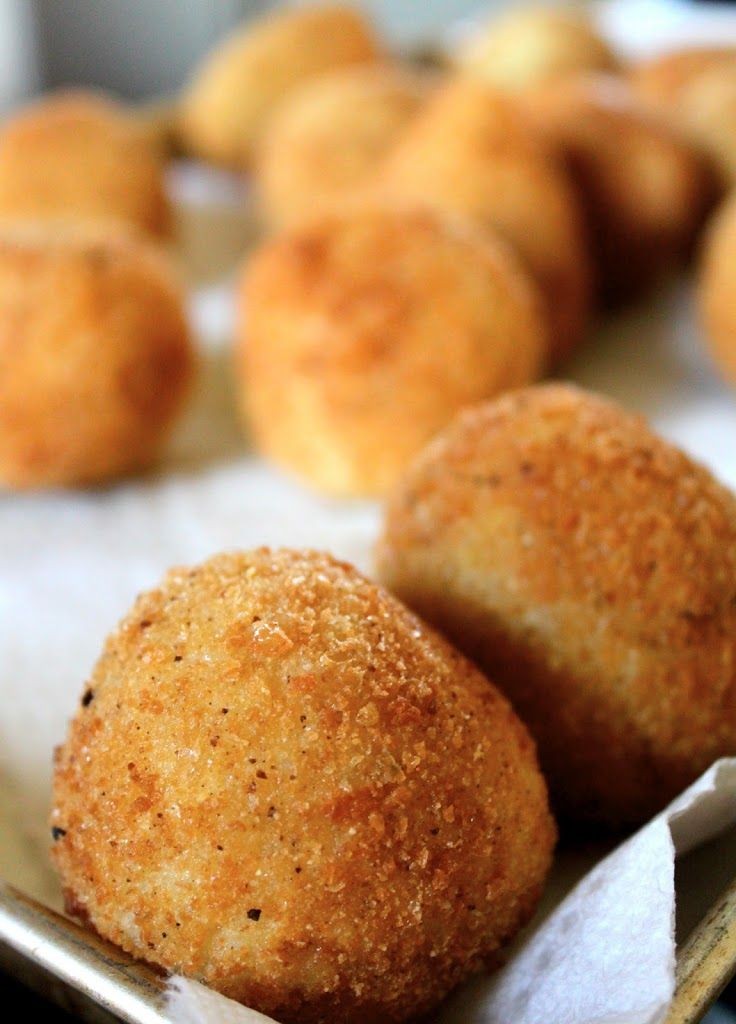 Sicilian Bread with Sesame Seed Crunch