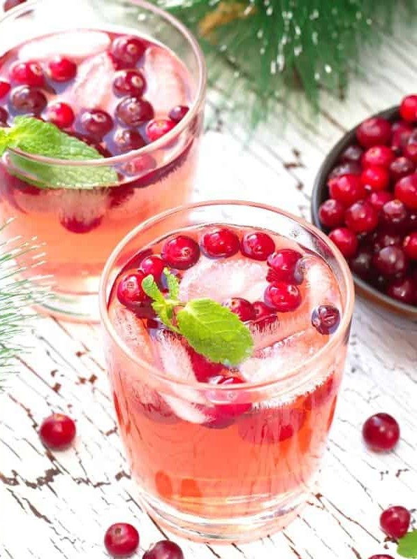 Cranberry Elderflower Cocktail Delight