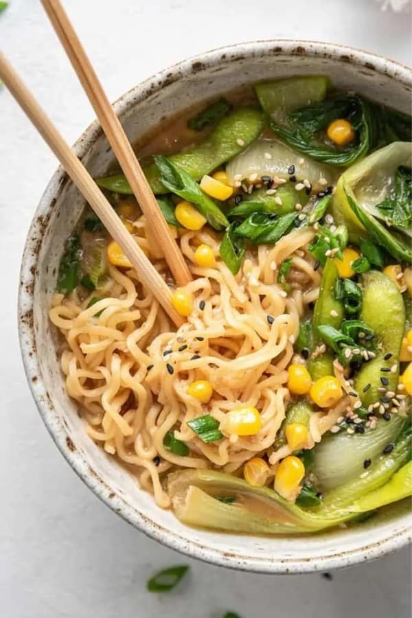 Quick Vegan Ramen in One Pot