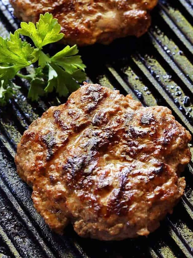 Grilled Beef Burgers with a Twist