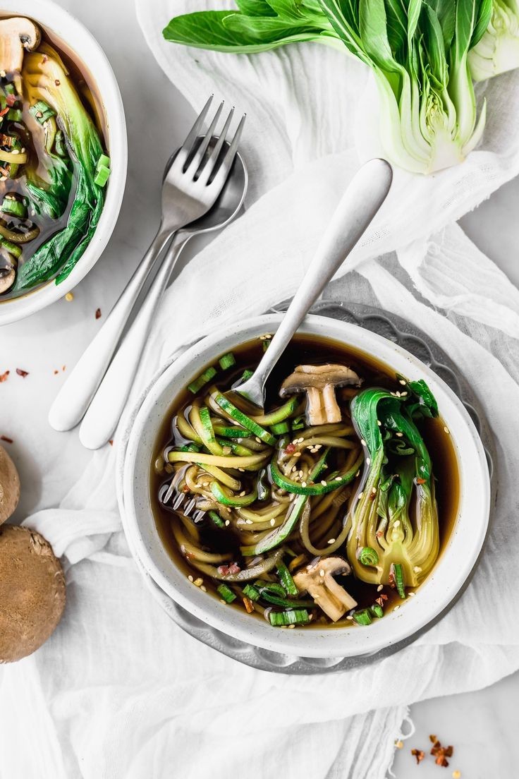 Quick Edamame Veggie Pasta Soup