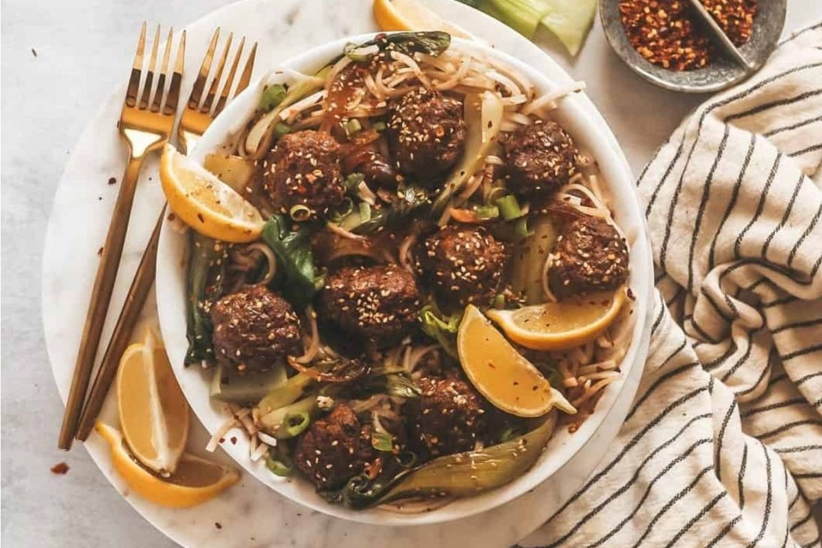 Easy Swedish-Style Slow Cooker Meatballs