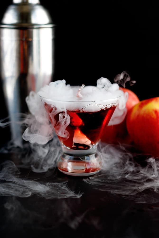 Easy Crown Apple Cocktail Recipe