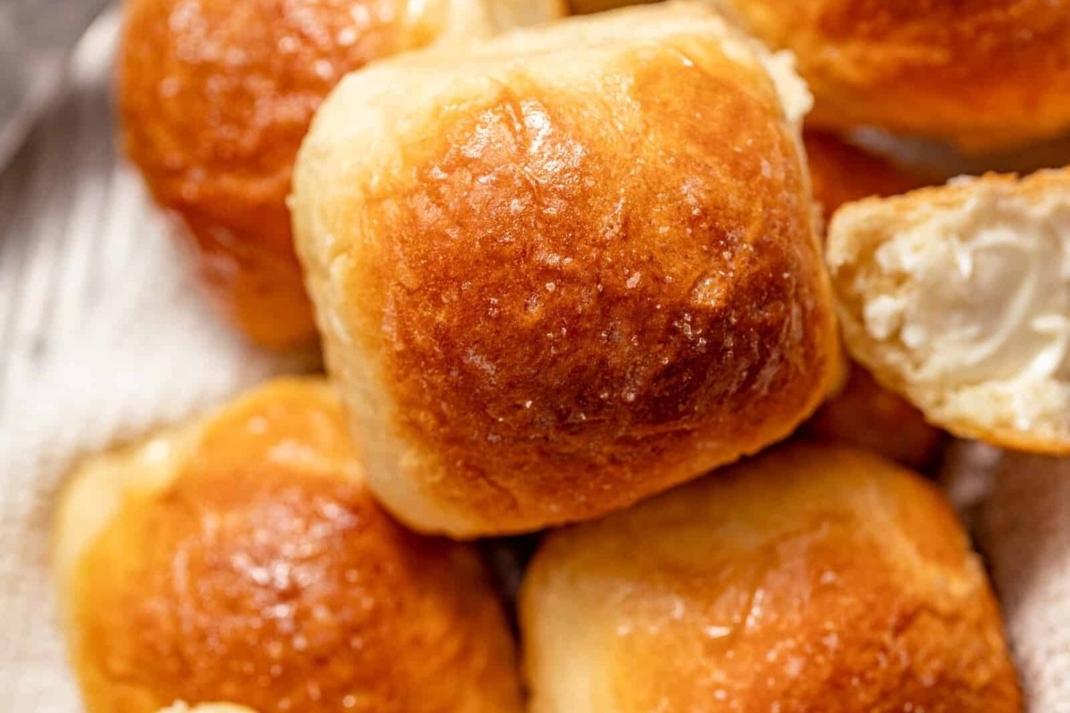 Easy Premade Dinner Rolls Recipe