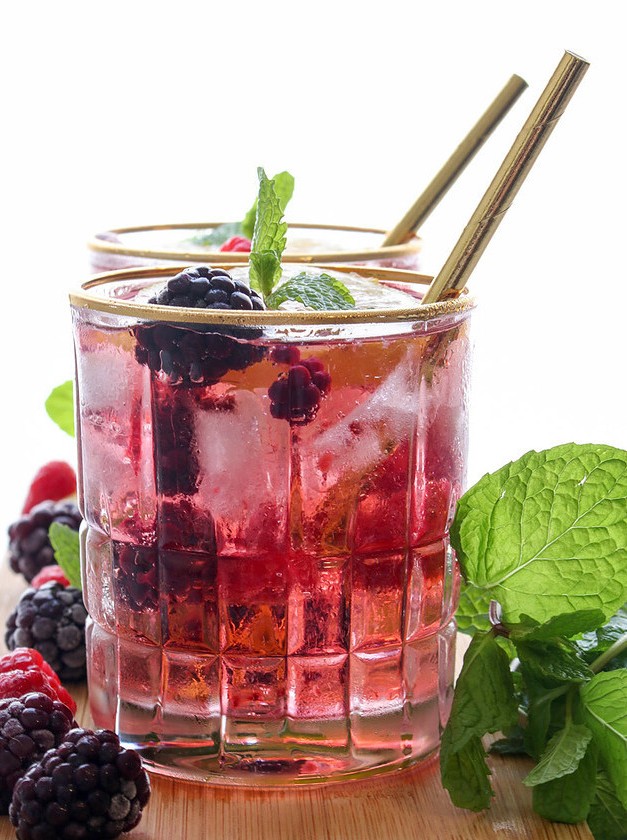 Berry Twist on Classic Gin Citrus