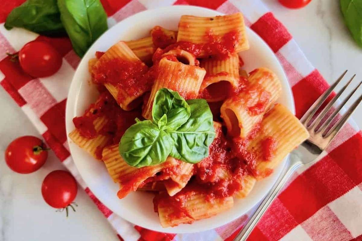 Quick Italian Pizza-Inspired Pasta Dish