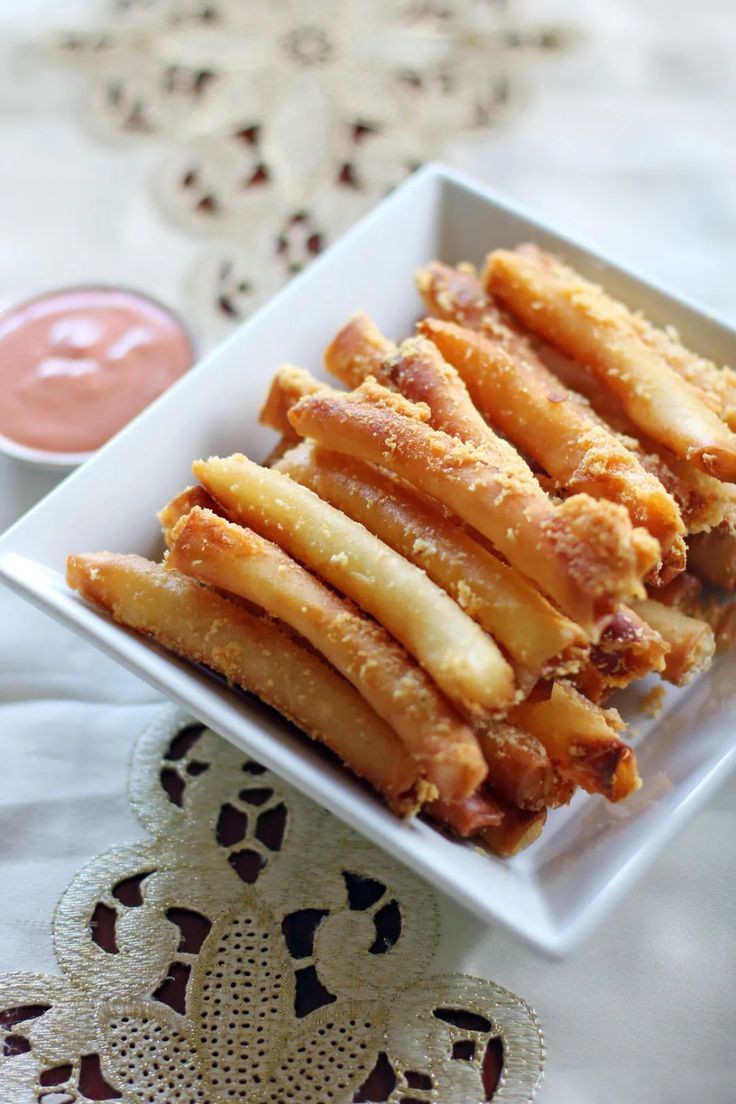 Crispy Veggie Spring Rolls of Togue Delight