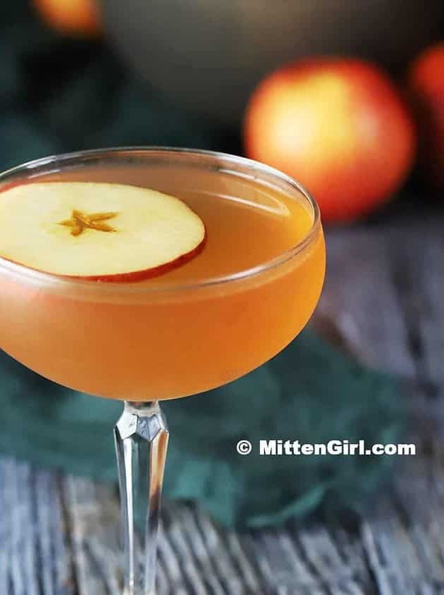 Fall Fling: Apple & Elderflower Delight