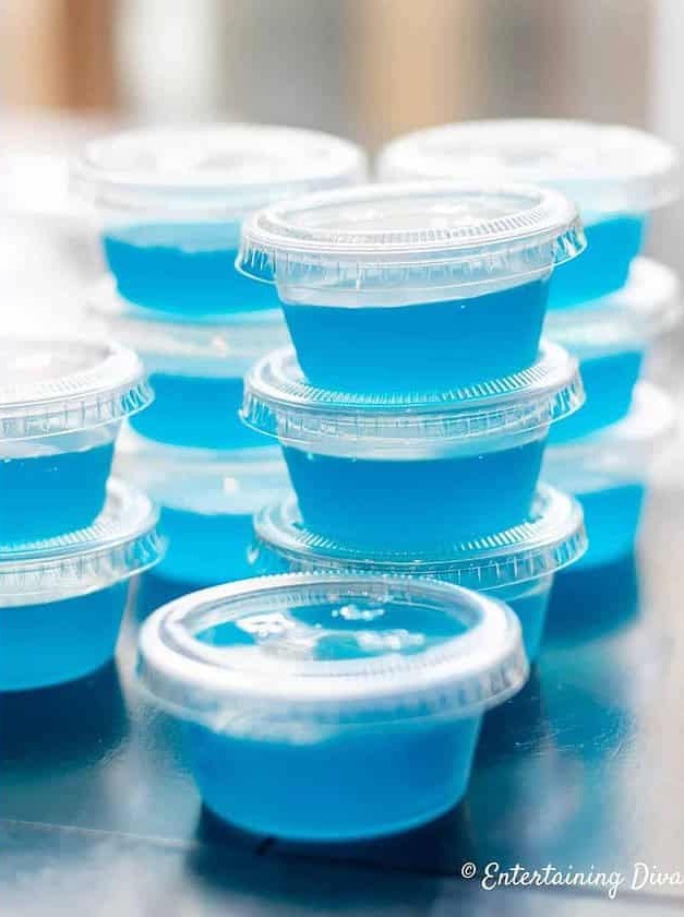 Tropical Blue Boozy Pops