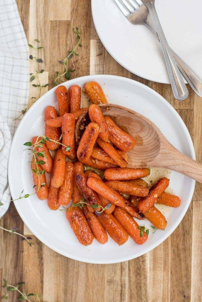 Sweet & Savory Roasted Carrot Delight