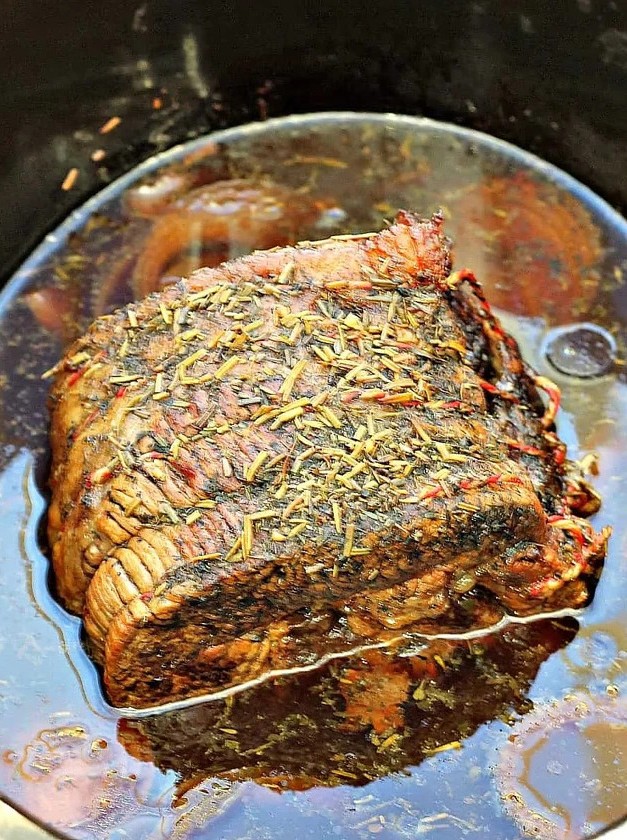 Tender Slow-Cooked Beef Roast Delight