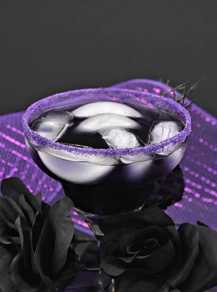 Spellbinding Grape-Based Halloween Cocktail