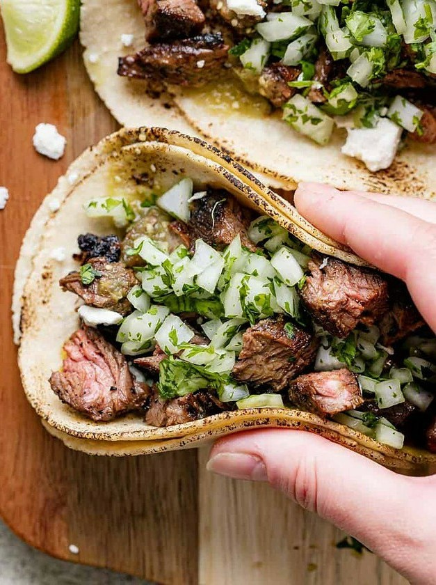 Tender Skirt Steak Street Tacos Delight