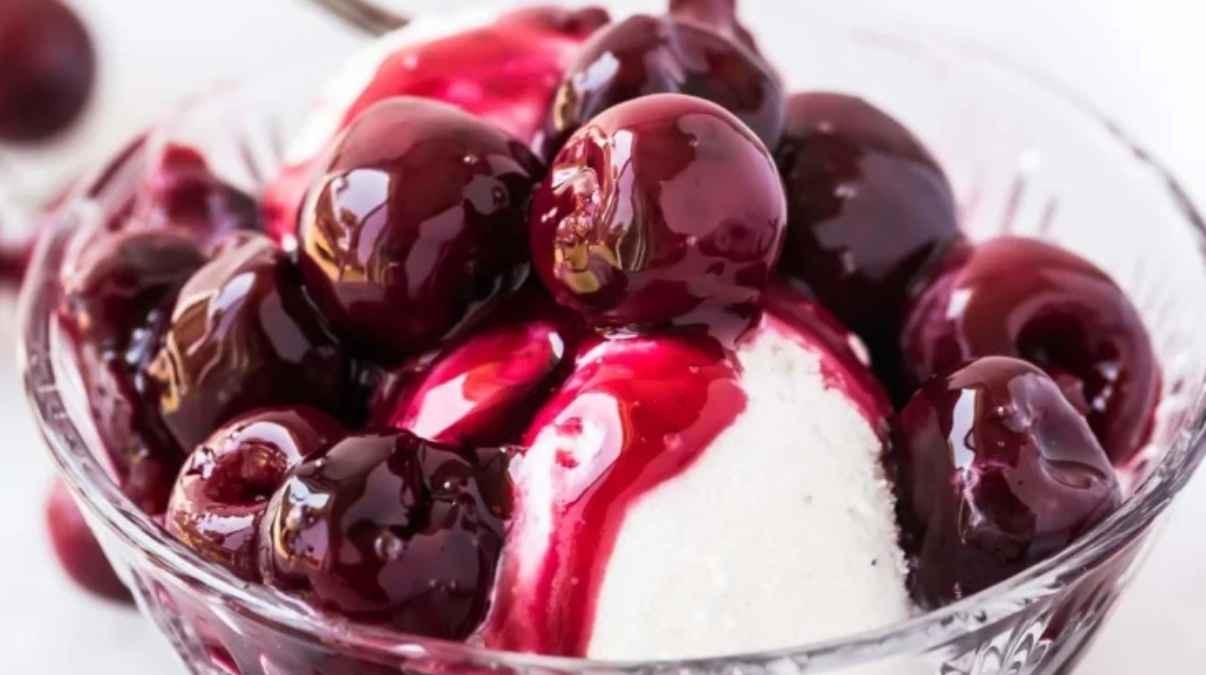 Homemade Cherry Fruit Topping