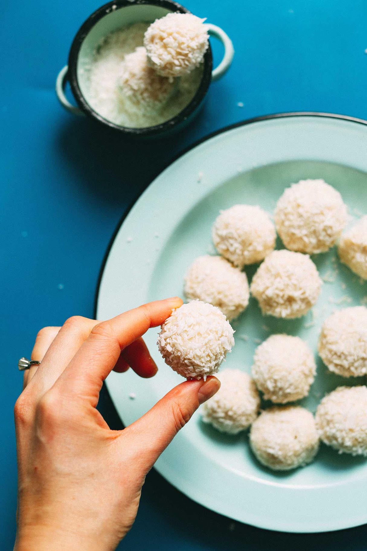 Dairy-Free Macadamia White Chocolate Treats