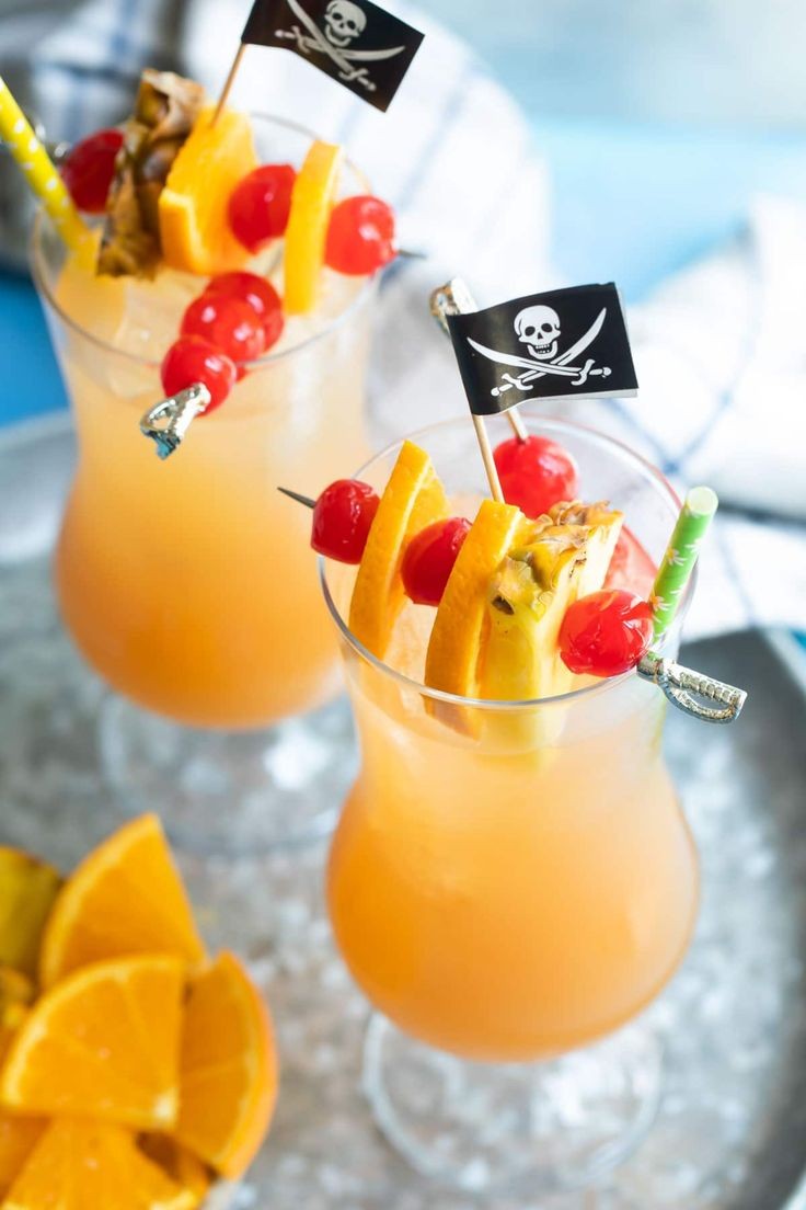 Fizzy Eggnog Holiday Party Punch