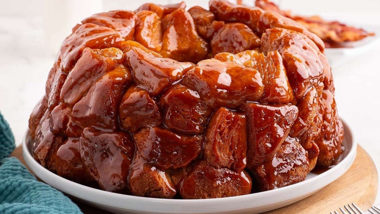 Buttery Cinnamon Sugar Monkey Bread Delight