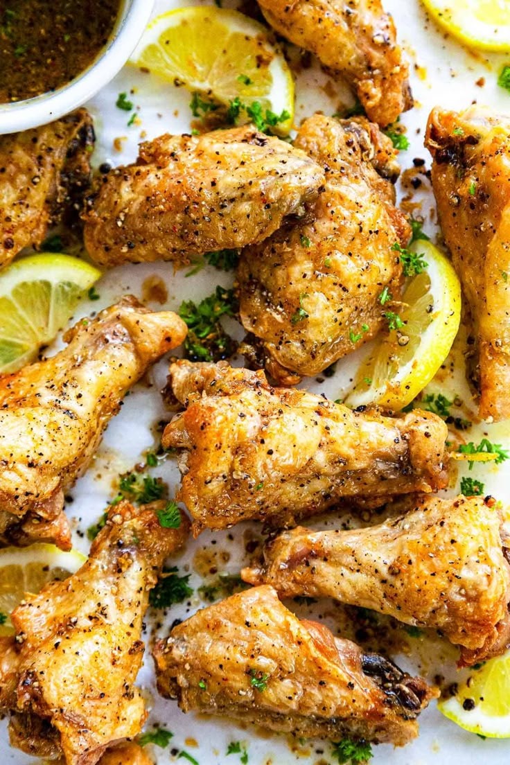 Low Carb Buffalo Chicken Wings Delight