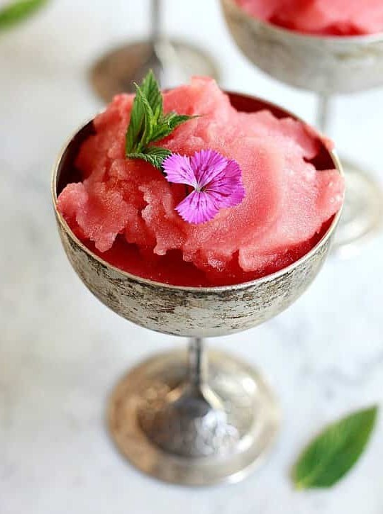 Refreshing Pink Frozen Wine Cocktail