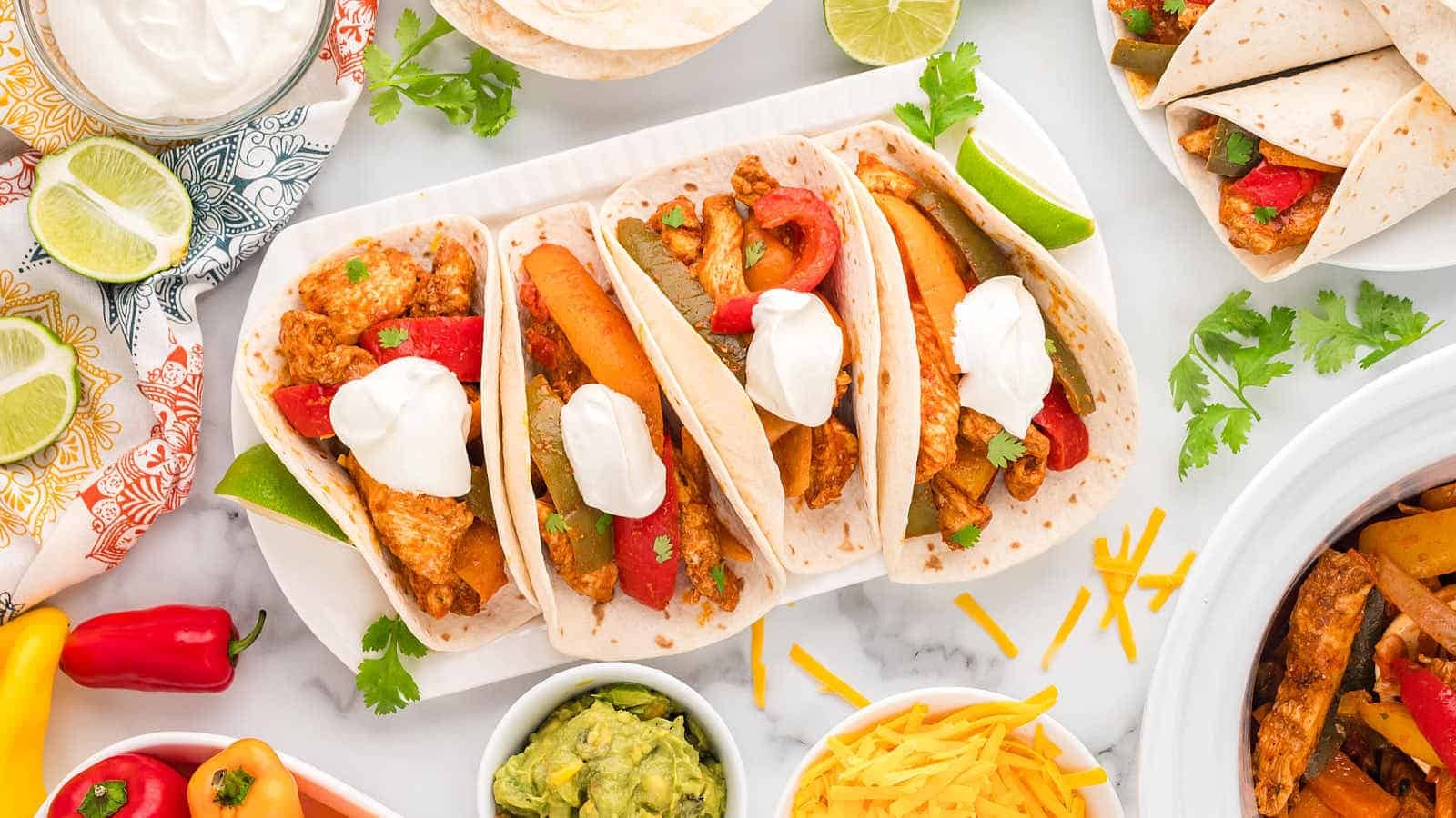 Easy Crockpot Chicken Fiesta