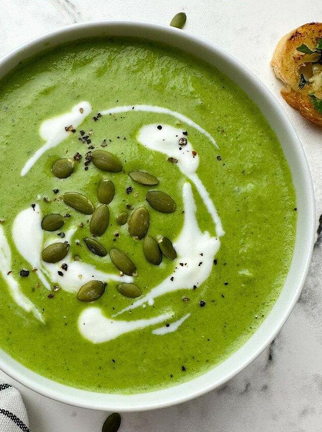 Creamy Green Veggie Soup Delight