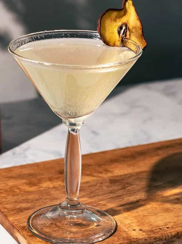 Pear-fectly Festive Vodka Spritzer