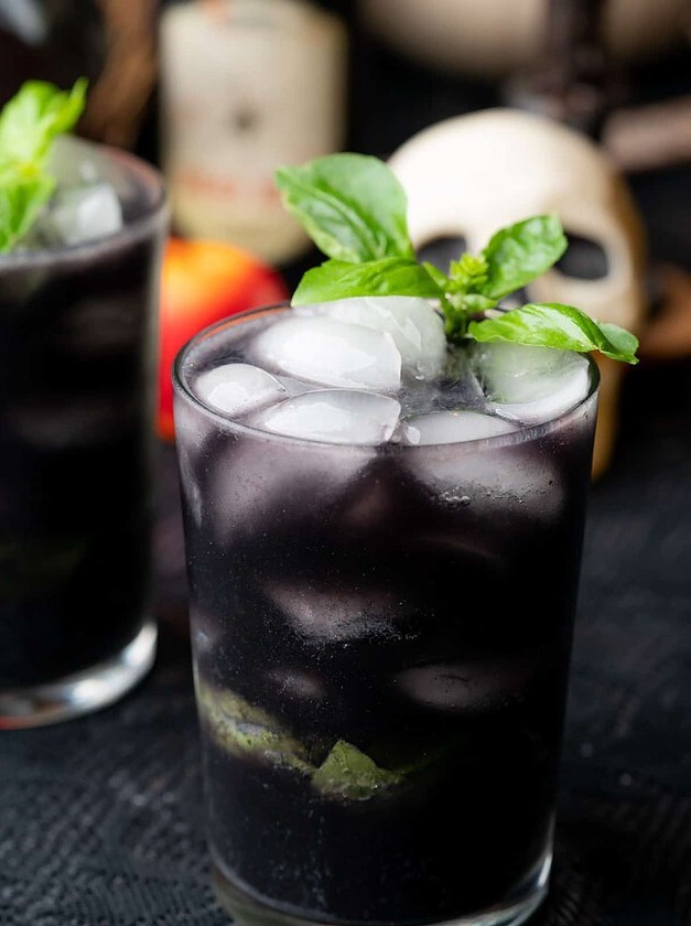 Dark Berry Bliss: A Keto-Friendly Twist