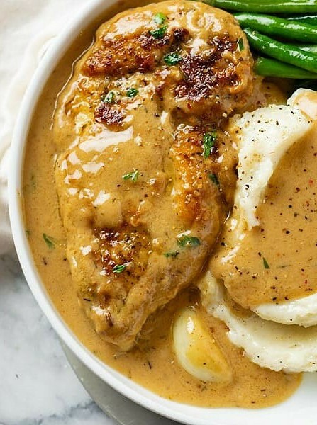 Garlic Chicken in Rich Caramel Sauce