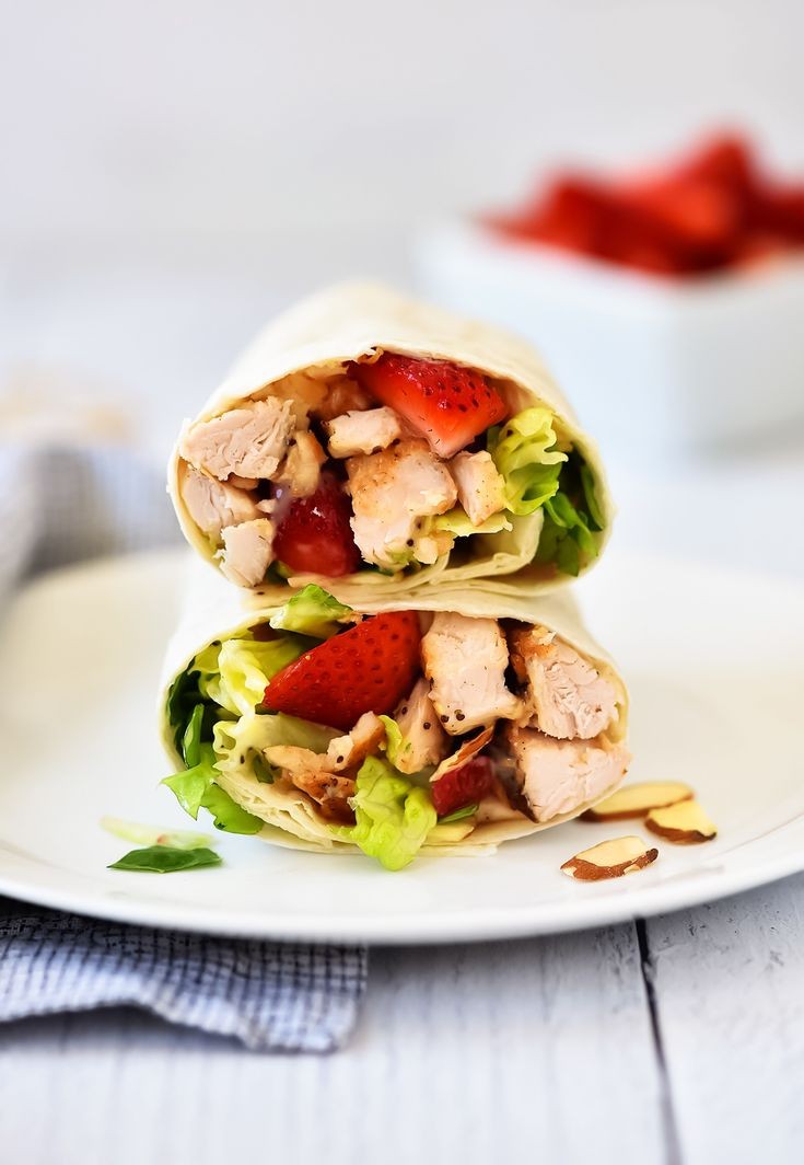 Pizza-Inspired Wraps in a Twist