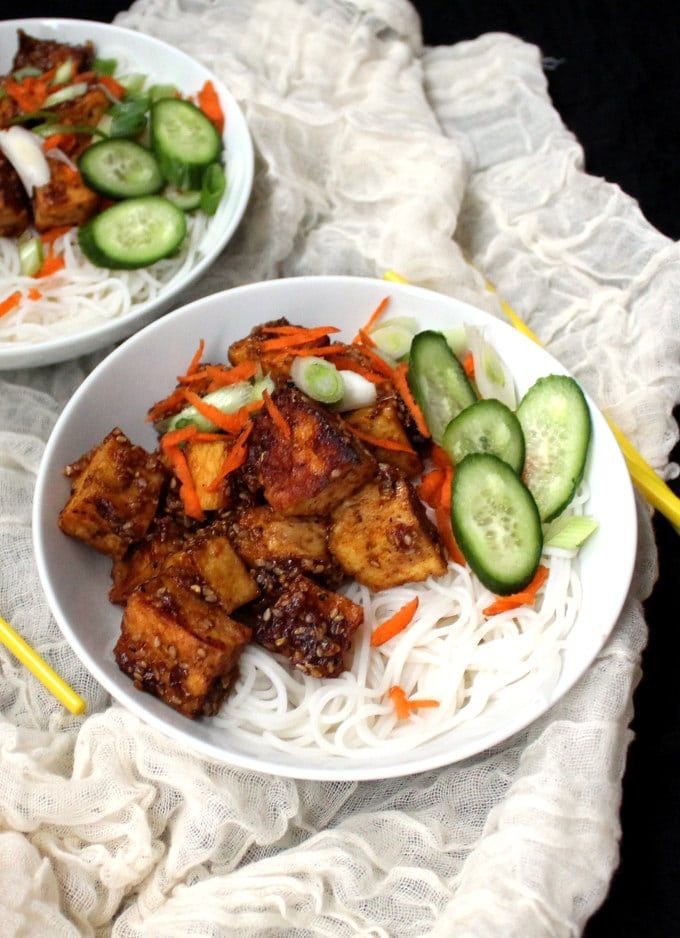 Vibrant Vegan Pad Thai Delight