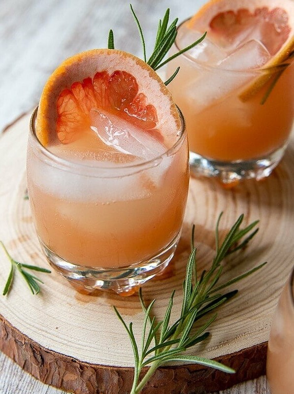 Grapefruit Sparkle Vodka Refreshment