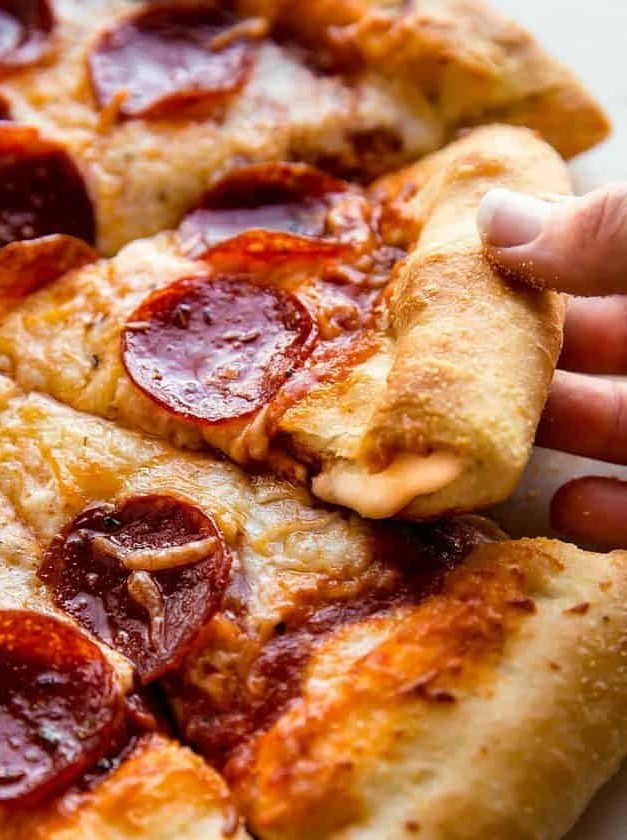 Cheesy Crust Pizza Recipe Surprise