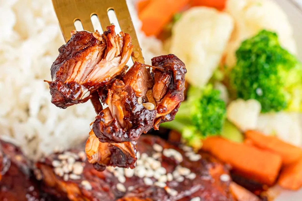 Honey Garlic Chicken Thighs in the Crockpot