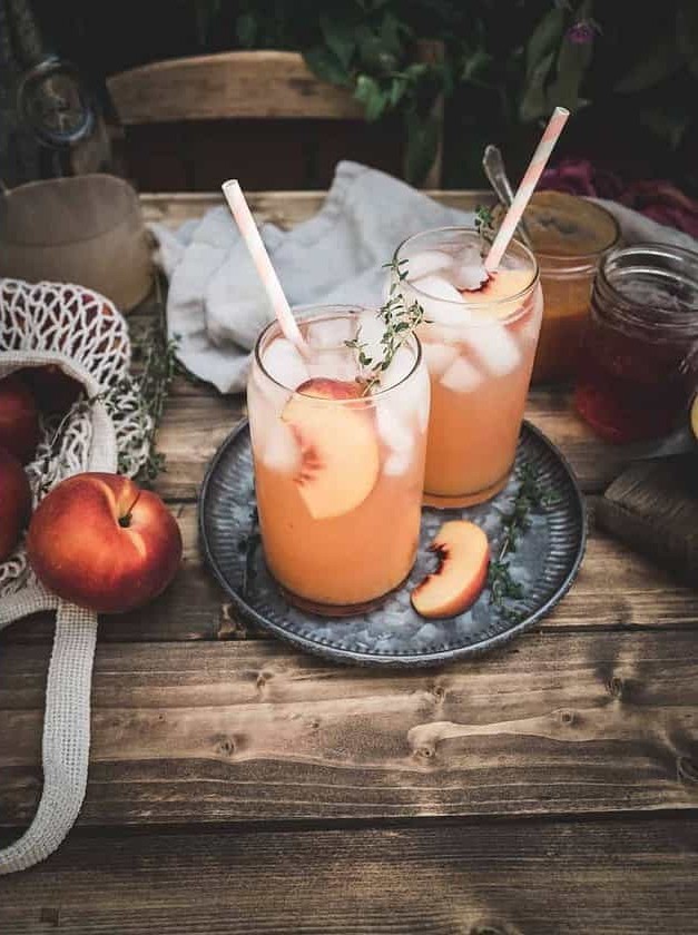 Summer Peach Vodka Spritz
