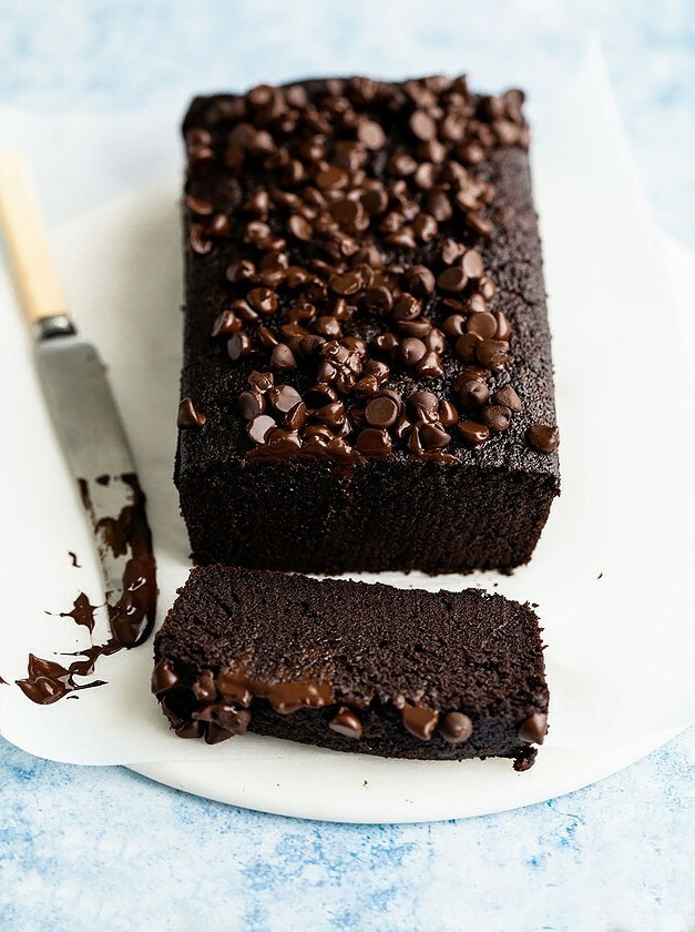 Decadent Chocolate Fudge Loaf Cake Recipe