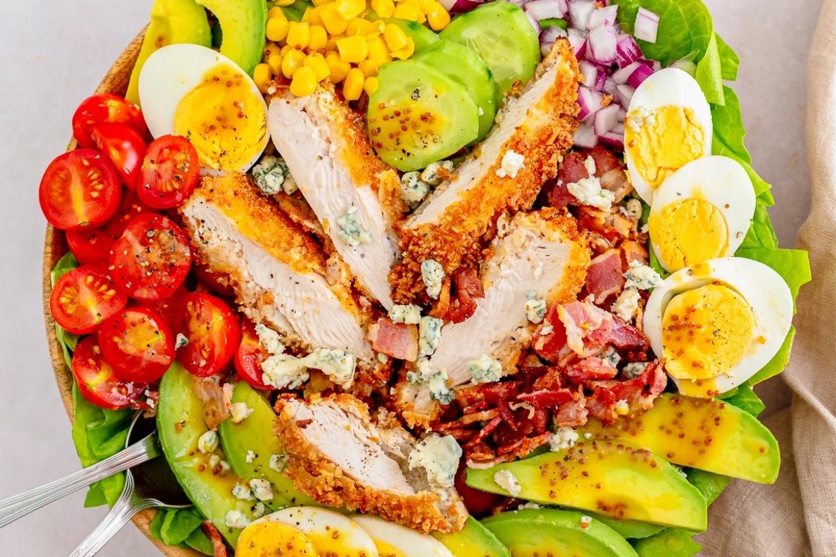 Fresh Chicken Cobb Salad Delights