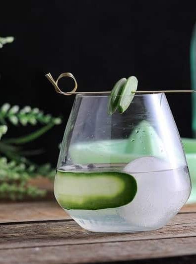 Pea-fect Twist on the Classic Gin Fizz